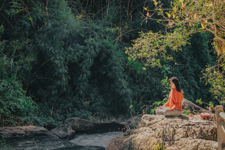 10 Benefici dello yoga che non ti aspettavi