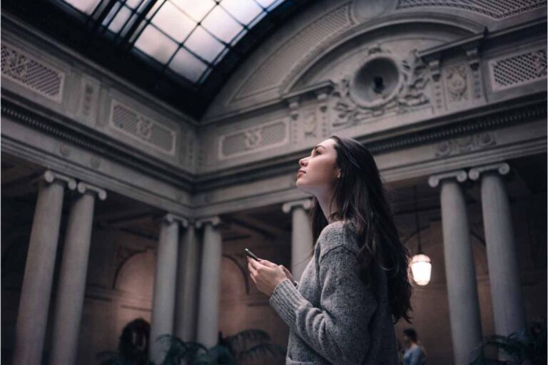 Ragazza museo