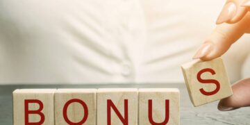 INPS, c’è l’ok per il doppio accredito da 700 euro