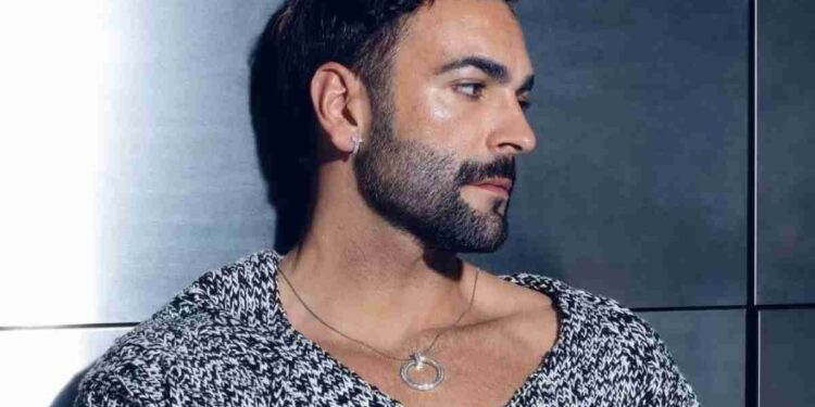 Mengoni lacrime concerto