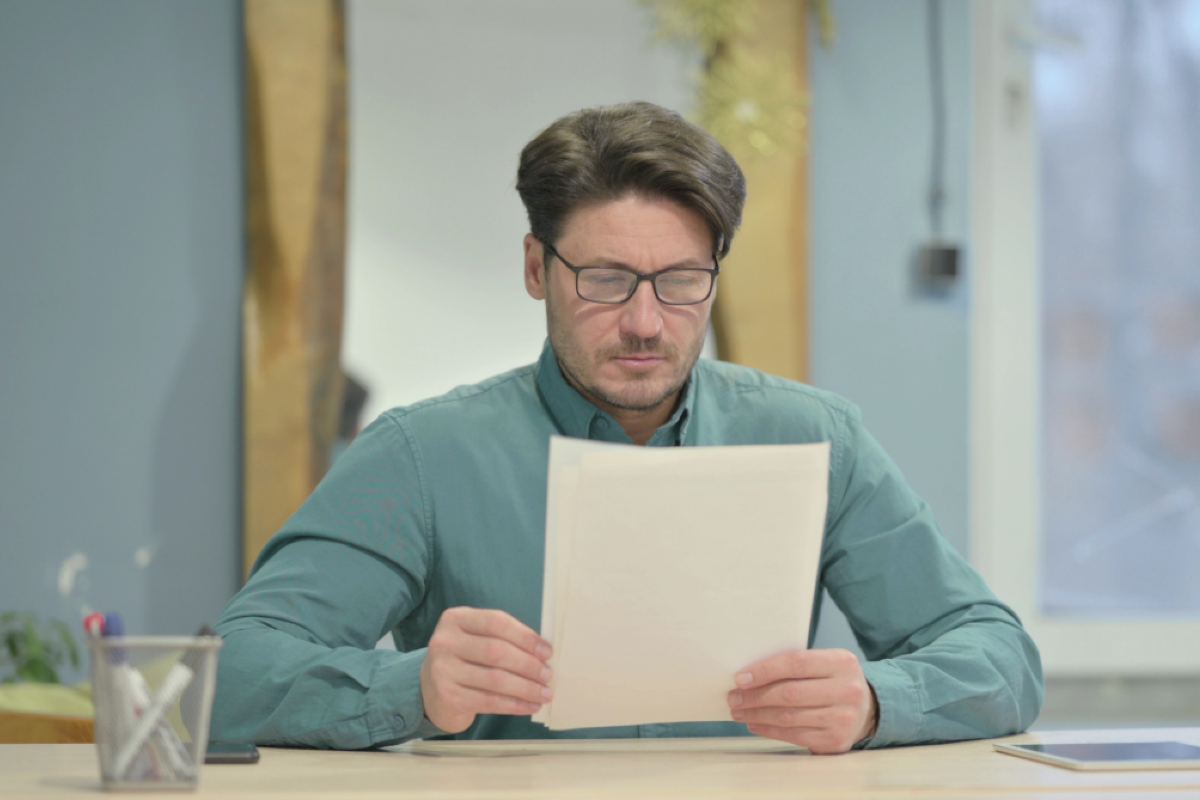 Uomo documenti