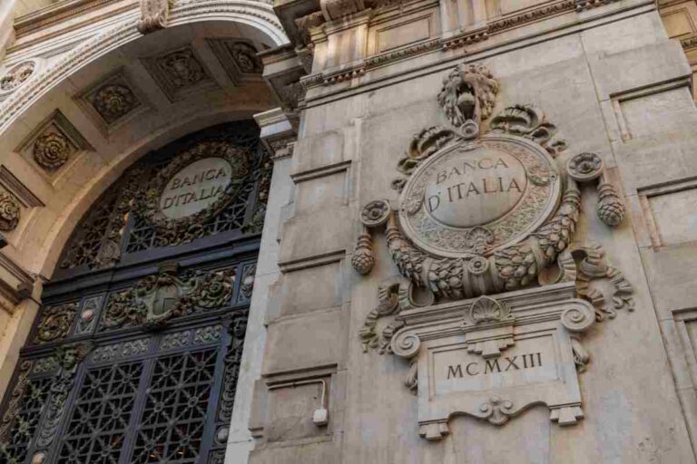 Agenzia delle Entrate scatenata, partono 50.000 lettere per la casa