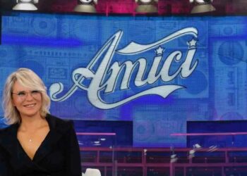 amici nuovo cast insegnanti maria de filippi