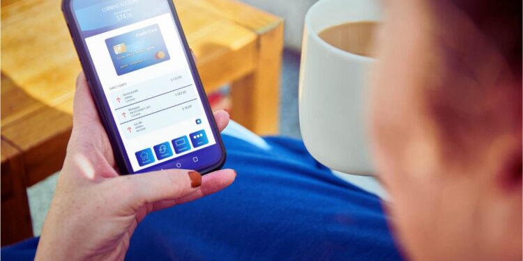 Presto diremo alle app delle banche: cosa succede