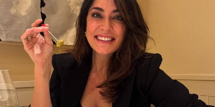 elisa isoardi sostituita rai