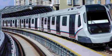 Il treno panoramico più bello mai visto parte dall'Italia