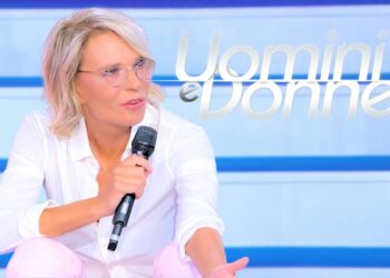 uomini e donne nuova tronista maria de filippi