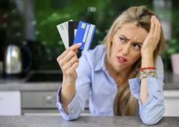 n questo contesto, una domanda molto frequente riguarda la scadenza dei debiti sulla carta di credito e se sia possibile non pagare in caso di prescrizione.