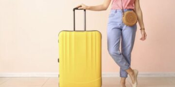 Questo isolotto collegato alla terraferma da un sottile istmo sabbioso è una delle mete più iconiche e fotografate dei Balcani,