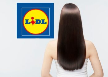 Donna con capelli lisci