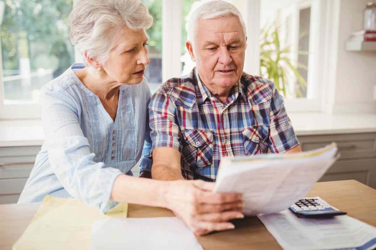 Pensioni basse, corri al Caf a richiedere tutti gli aiuti che ti spettano