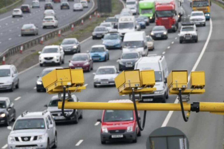Queste misure mirano a garantire che gli strumenti siano regolarmente omologati, cioè autorizzati e registrati presso il Ministero delle Infrastrutture