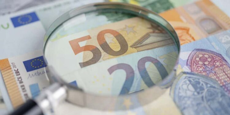 L’attenzione dell’Agenzia delle Entrate si concentra sui movimenti bancari che, se ritenuti sospetti o ingiustificati