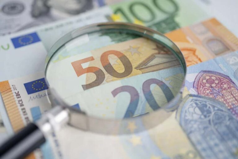 L’attenzione dell’Agenzia delle Entrate si concentra sui movimenti bancari che, se ritenuti sospetti o ingiustificati