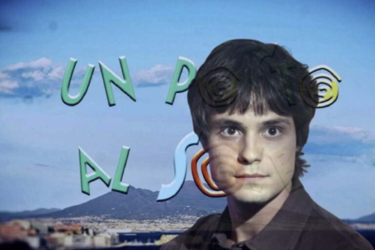 Il ritorno di Gianluca Palladini a Napoli non passerà inosservato. Il giovane, visibilmente provato e aggirandosi per la città in condizioni preoccupanti,