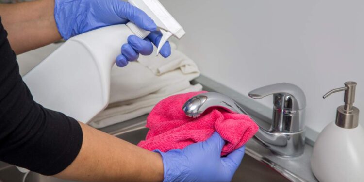 Pulizie rubinetto