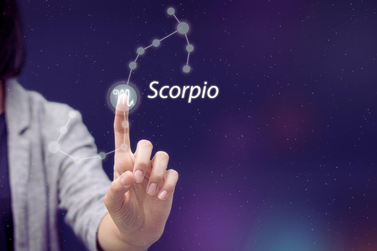 Oroscopo weekend: questo segno incontra l'amore