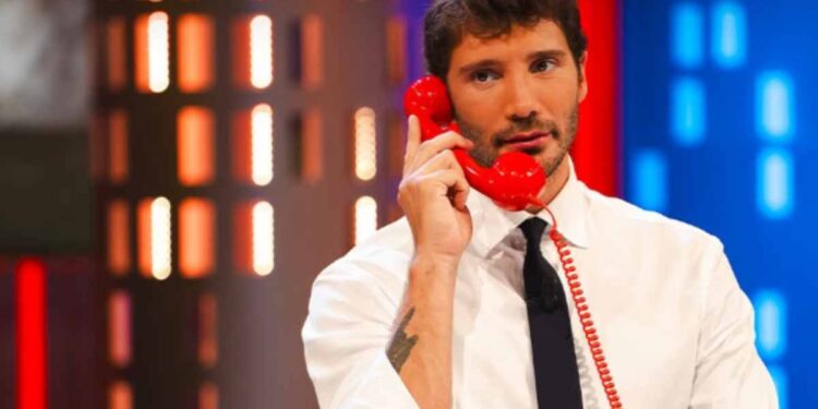 enrico papi parole su stefano de martino