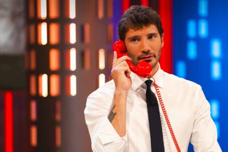 enrico papi parole su stefano de martino