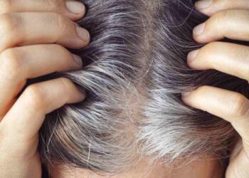 coprire capelli bianchi: 3 trucchi semplici e non nocivi