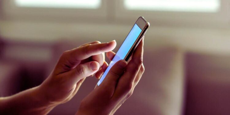 Vecchi cellulari, se hai ancora questo modello, estingui mutuo