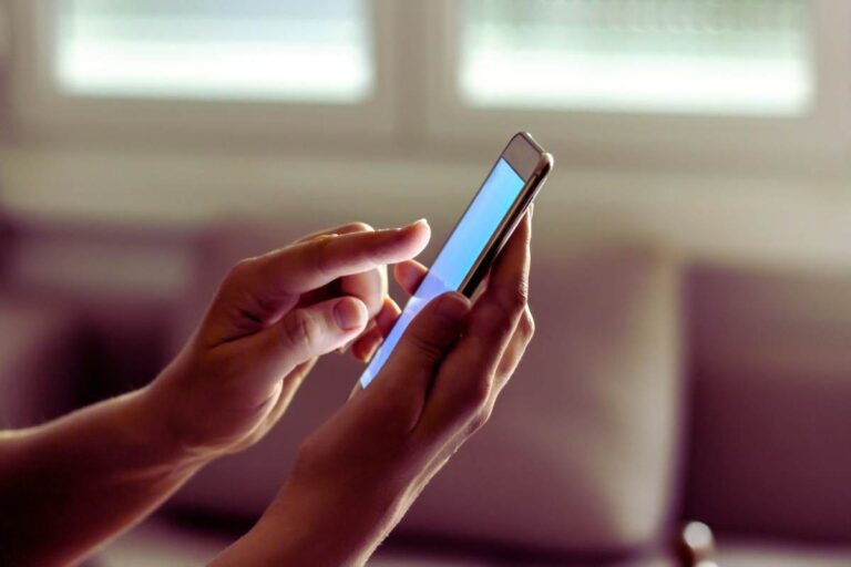 Vecchi cellulari, se hai ancora questo modello, estingui mutuo