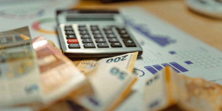 Fisco, controlli tra dichiarazioni e tenore di vita