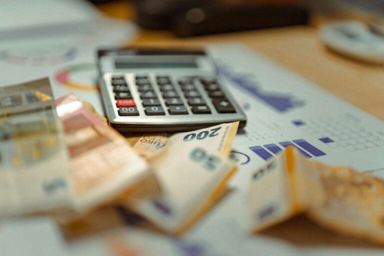 Fisco, controlli tra dichiarazioni e tenore di vita