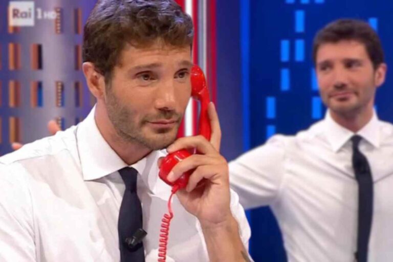 de martino ascolti affari tuoi decisione