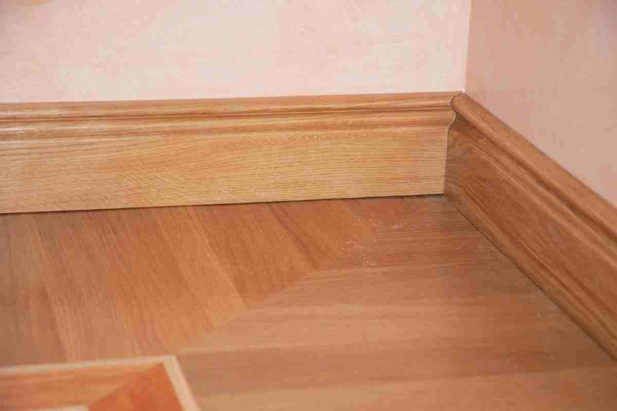 riscalda casa senza stufa: riscaldamento a battiscopa