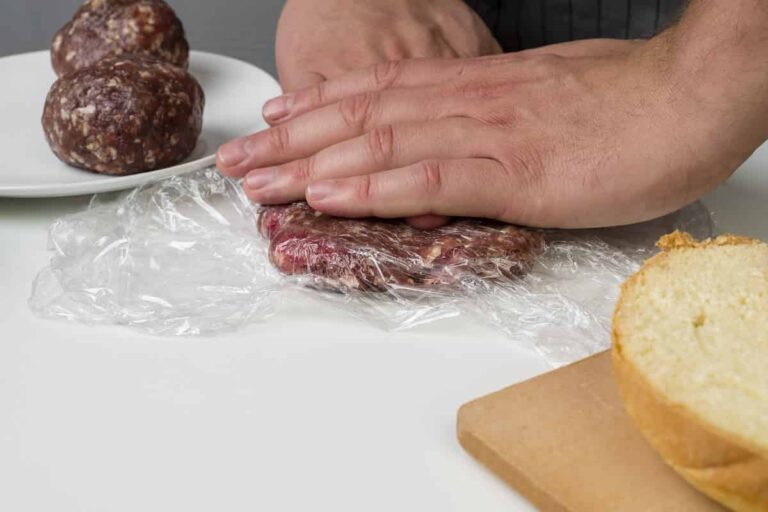non mangiare la carne sottovuoto se ha questo odore
