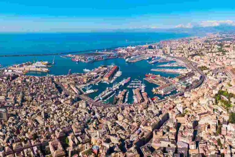 Da Genova a Camogli: La Liguria di Blanca tra misteri, mare e bellezza