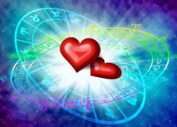 Oroscopo: Venere e Marte portano novità in amore per un segno