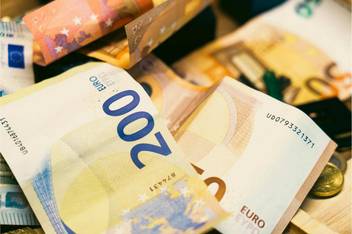 Tutti i metodi legali per nascondere i soldi in banca