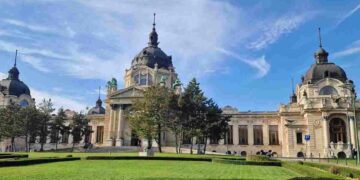 Sembra l'Islanda ma è il cuore dell'Italia: in autunno puoi ammirare geyser, tutti i dettagli