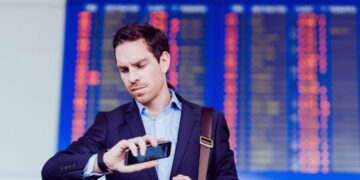 Volo in ritardo, come chiedere i 600 euro di rimborso