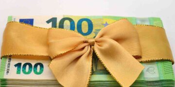 2.000 euro d'affitto