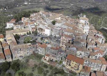Con una popolazione di circa 7.000 abitanti, questo comune della Città Metropolitana di Roma non ha radici antichissime come molti altri borghi italiani,