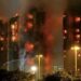 Hong Kong incendio tra i grattacieli a Tai Po