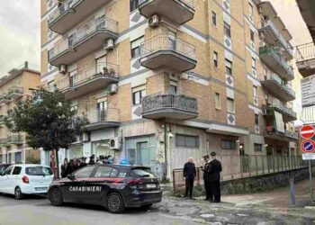 San Paolo Belsito, provincia di Napoli: uccide la sorella accoltellandola e chiama i carabinieri