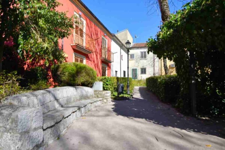 Borgo campano
