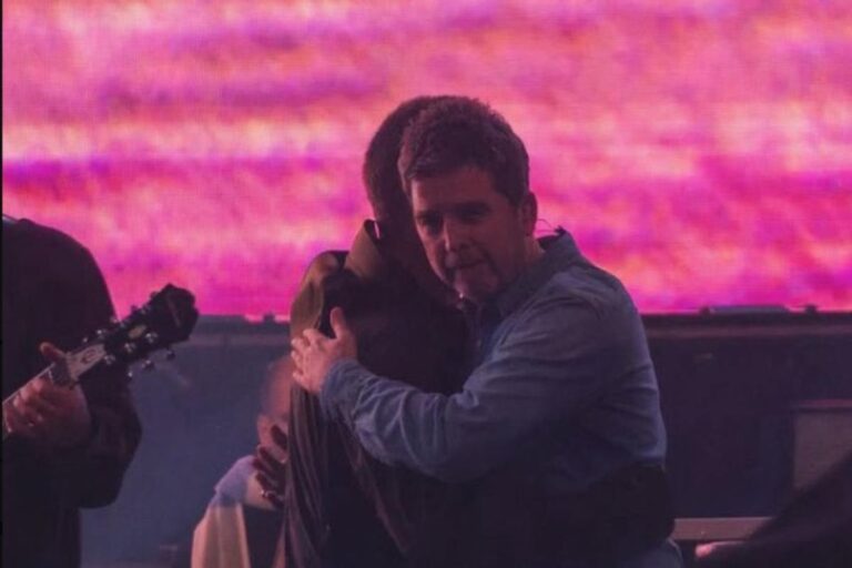 Oasis tour 2025
