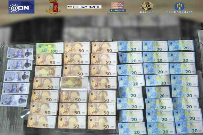 Roma 21 fermati per prostituzione e riciclaggio