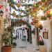 Dove il tempo si è fermato: il borgo medioevale più bello e luminoso della Puglia