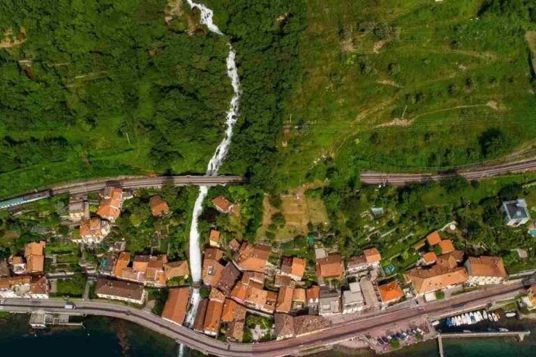 il fiume che sembra latte: scopri il fiumelatte a varenna