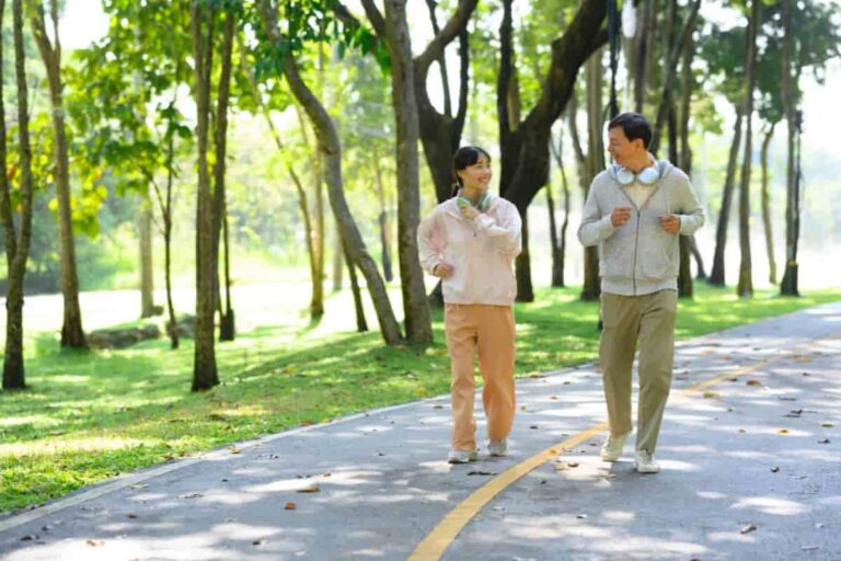 come funziona il japanese walking per dimagrire senza sforzo