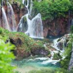Il parco dei sogni a due passi dall’Adriatico: cascate da film e laghi , tutti i dettagli