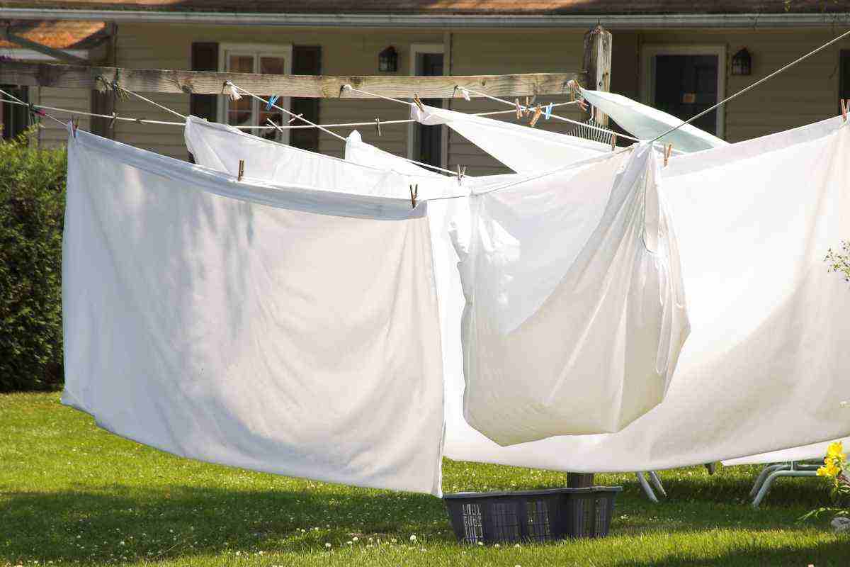 Lenzuola asciutte nella metà del tempo: il trucco dell'autunno per un bucato