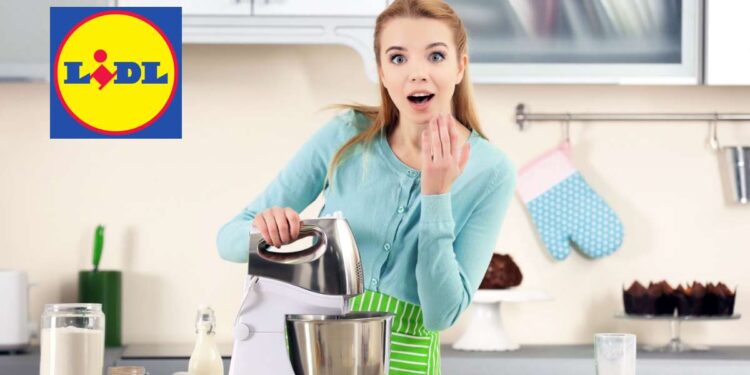 robot da cucina che impasta, cuoce, trita e frulla a prezzo Lidl