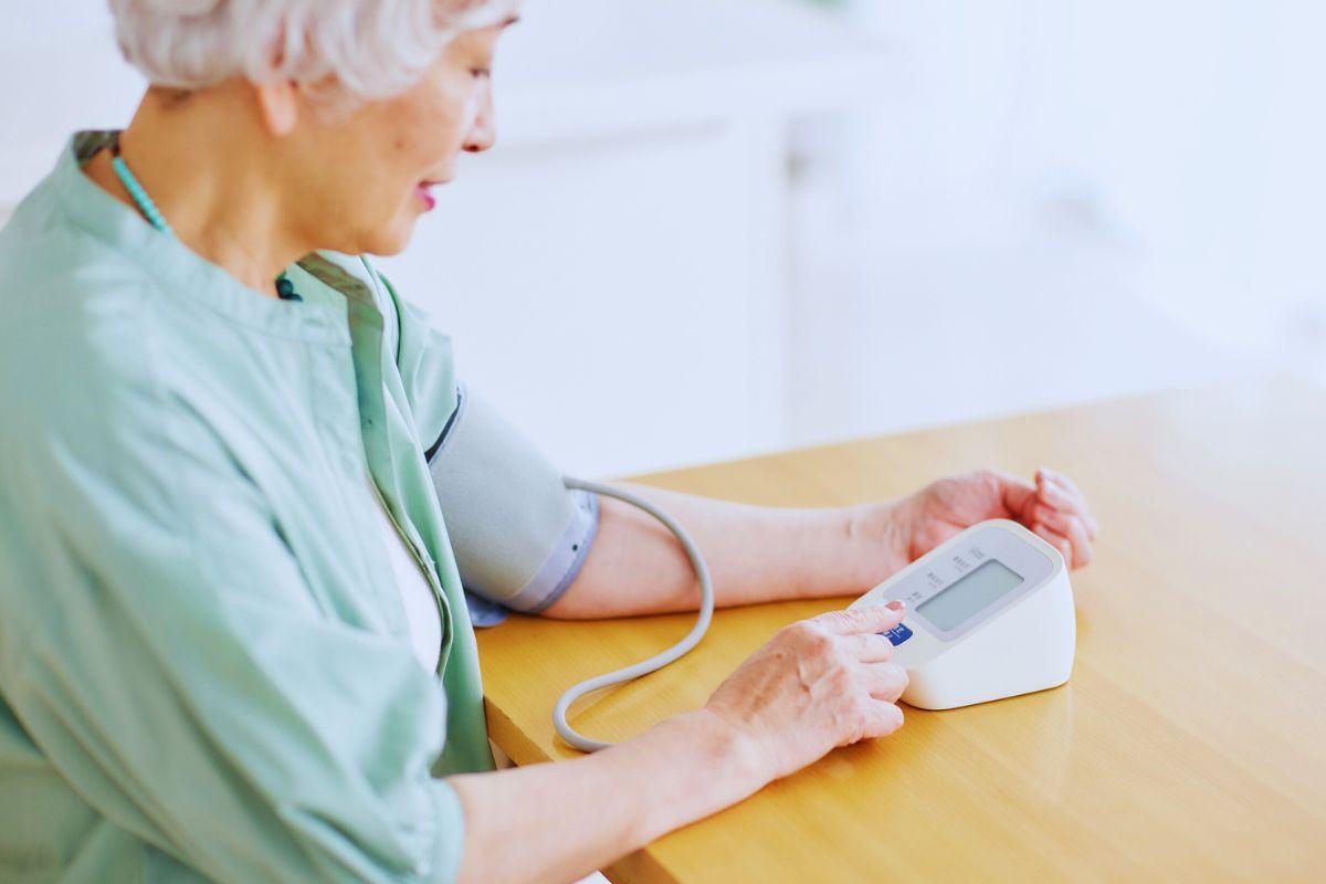 misurazione della pressione e orario